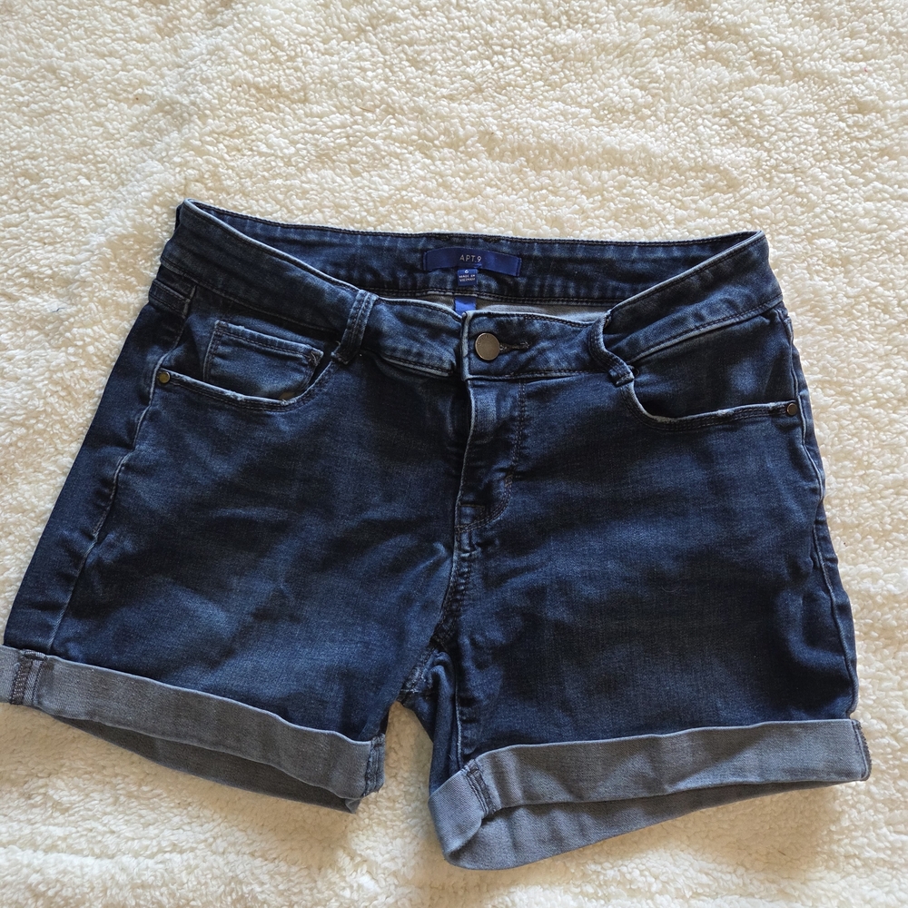 Apt. 9 Dark‎ Blue Jean Shorts-size 6